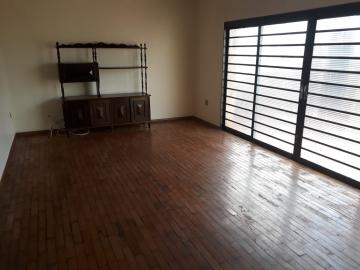 Alugar Casas Residenciais / Padrão em Ribeirão Preto. apenas R$ 2.600,00