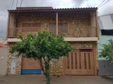 Alugar Casas Residenciais / Padrão em Ribeirão Preto. apenas R$ 2.350,00