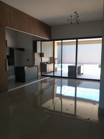 Alugar Casas Residenciais / Condomínio em Ribeirão Preto. apenas R$ 22.000,00